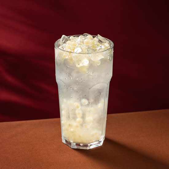 Coconut Water 椰椰白月光